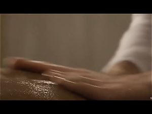 xCHIMERA - brazilian Luna Corazon glamour fetish pulverize