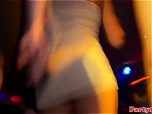 ultra-cutie at the party gets weird with manmeat on the dance floor