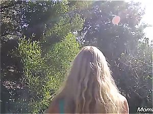A walk in the park with a frisky milf ends with meaty cum shot