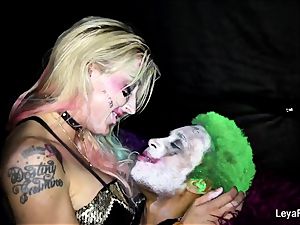 Harley Quinn Leya takes the Joker's bbc